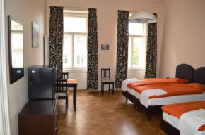 Гостиница Valentina Apartments  Прага